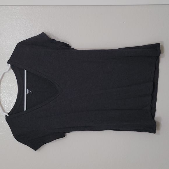 Express Women's Fitted Double Layer V-Neck Tee - Picture 2 of 6